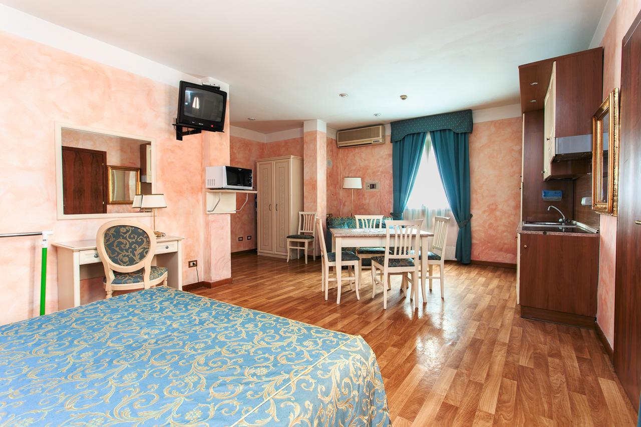 Residence Hotel Bologna Milano Marittima Bagian luar foto